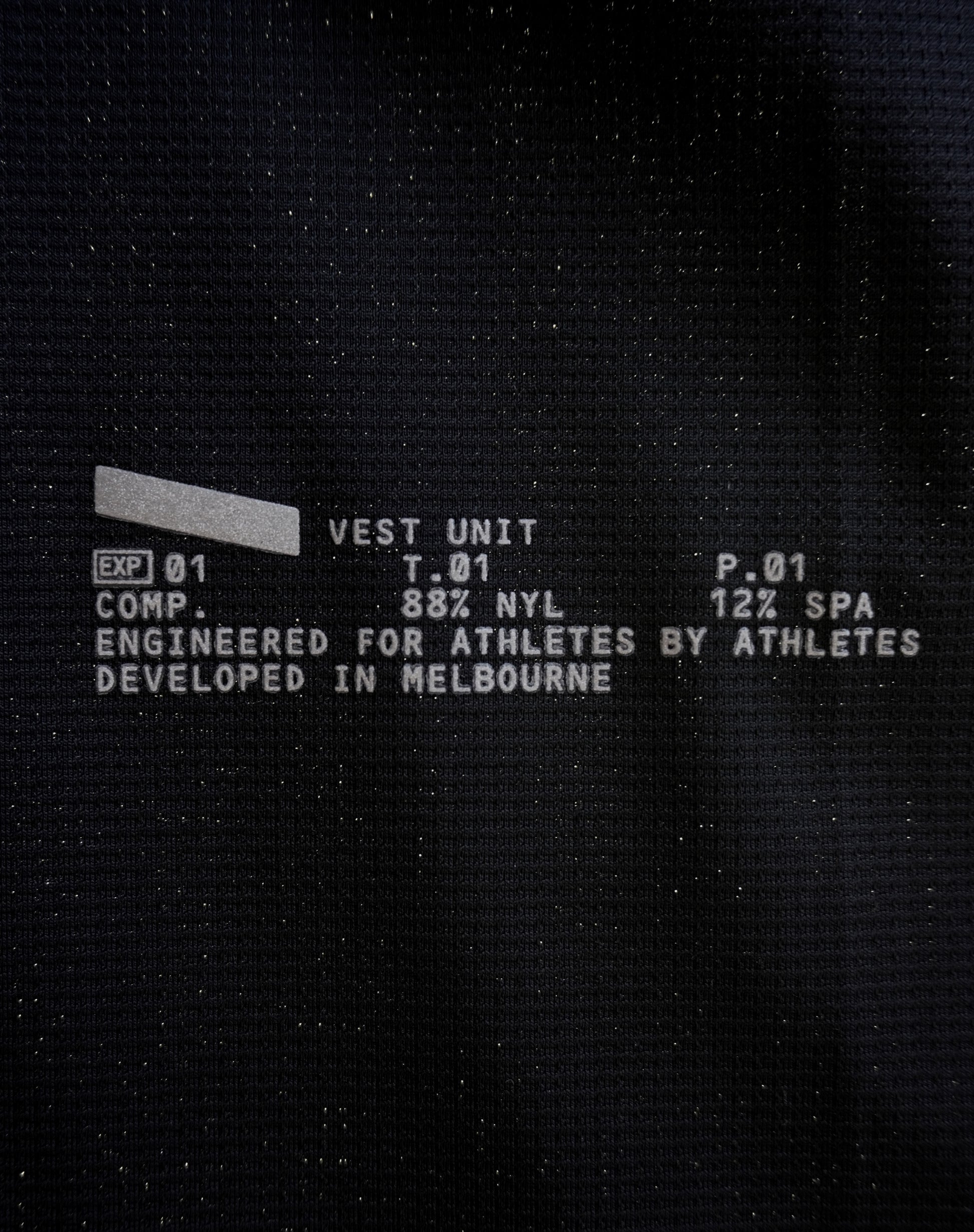 VEST UNIT 1.0 - BLACK