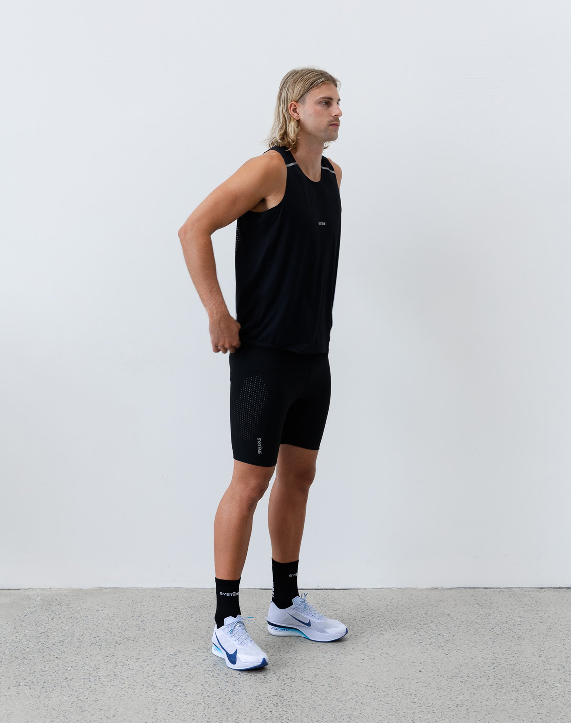 VEST UNIT 1.0 - BLACK